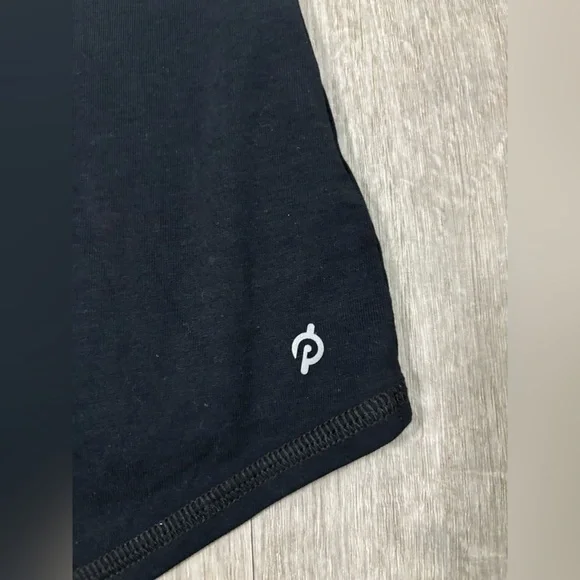 PELOTON Front Logo Black Twist Back Tank NWT Size Small - Picture 5 of 6